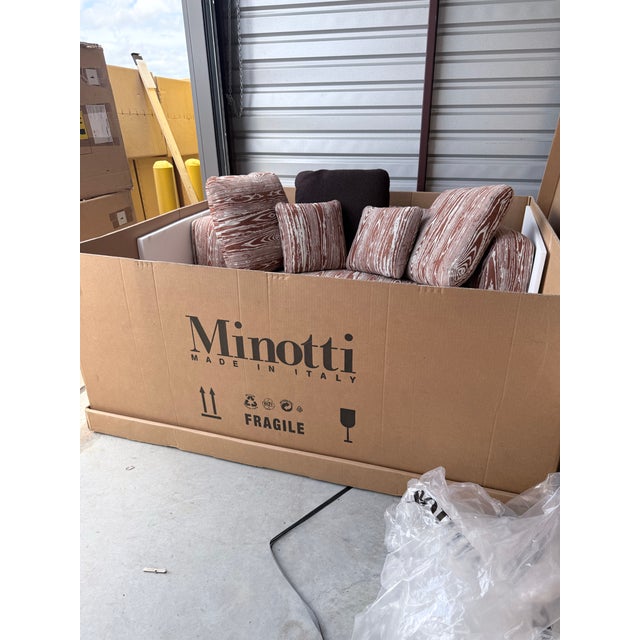 Minotti Florida Outdoor Round Loveseat For Sale In Dallas - Image 6 of 12
