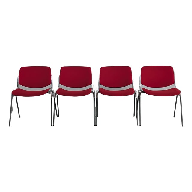 Vintage Castelli Stacking Chairs by Giancarlo Piretti, Set of 4 For Sale