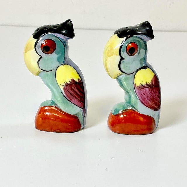 1950s Vintage Coastal Boho Chic Toucan Salt & Pepper Shakers - A Pair. For Sale - Image 9 of 10