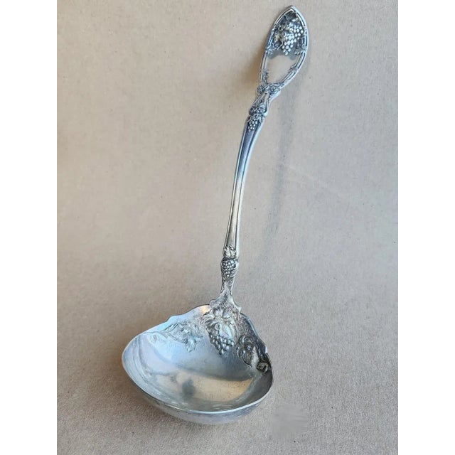 1920s 1920s 1881 Rogers Soup Ladle in La Vigne Pattern (Silverplate, 1908) For Sale - Image 5 of 9