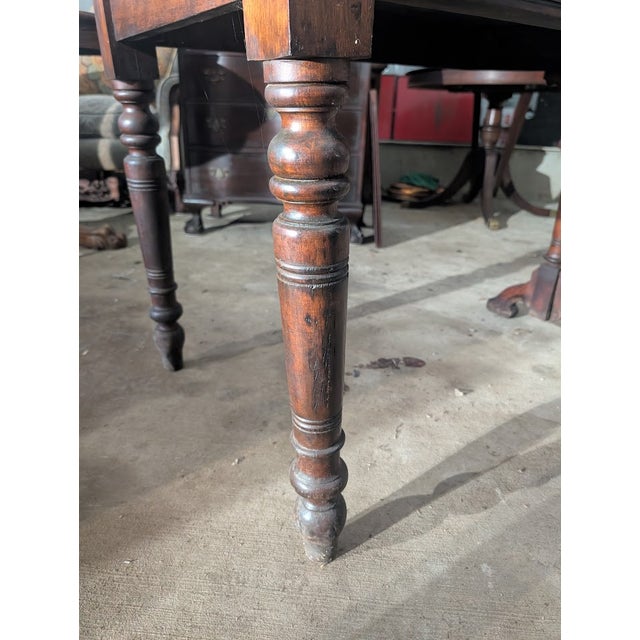 Wood Georgian-Style Mahogany Tripod Pedestal Table For Sale - Image 7 of 15