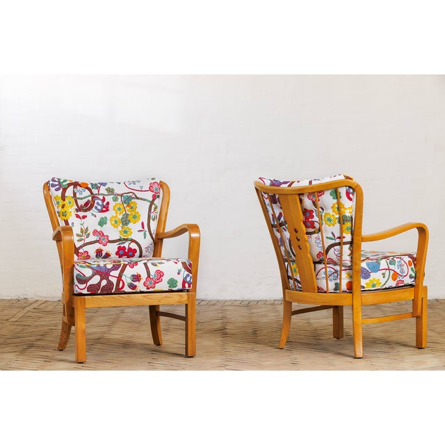 Vintage Danish Chairs with Elm Frames from Fritz Hansen, 1940s, Set of 2 For Sale - Image 3 of 4