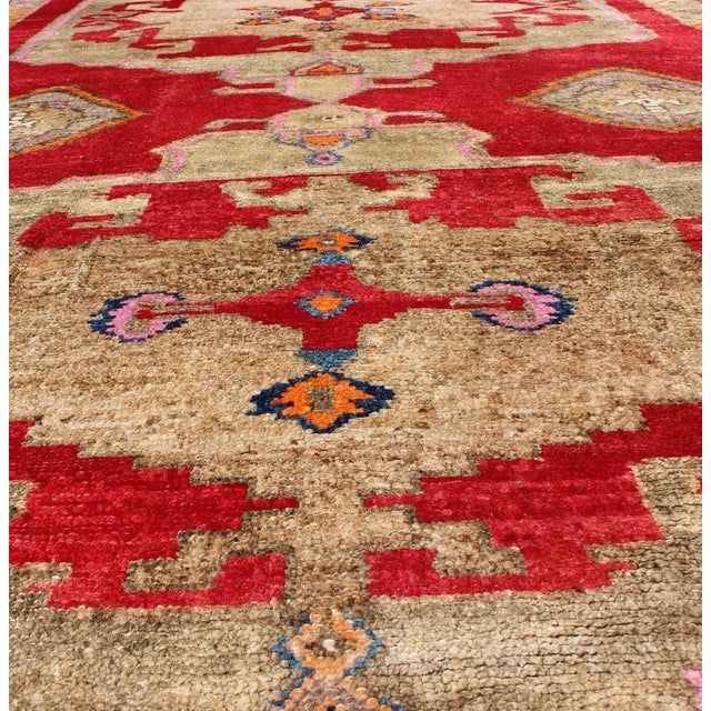 Mid 20th Century Bright Red and Taupe Vintage Turkish Oushak Rug With Dual Medallion Design For Sale - Image 4 of 10