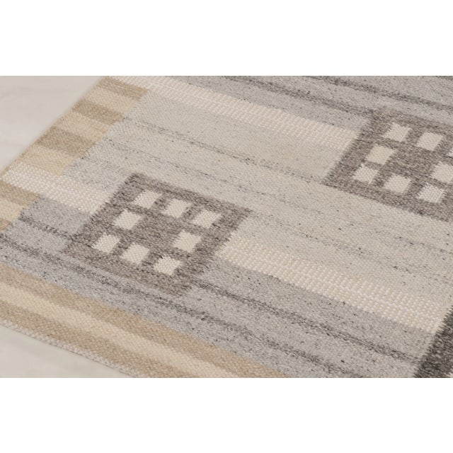 Mid-Century Modern Contemporary Scandinavian Style Wool Rug by Rug & Kilim, India For Sale - Image 3 of 10