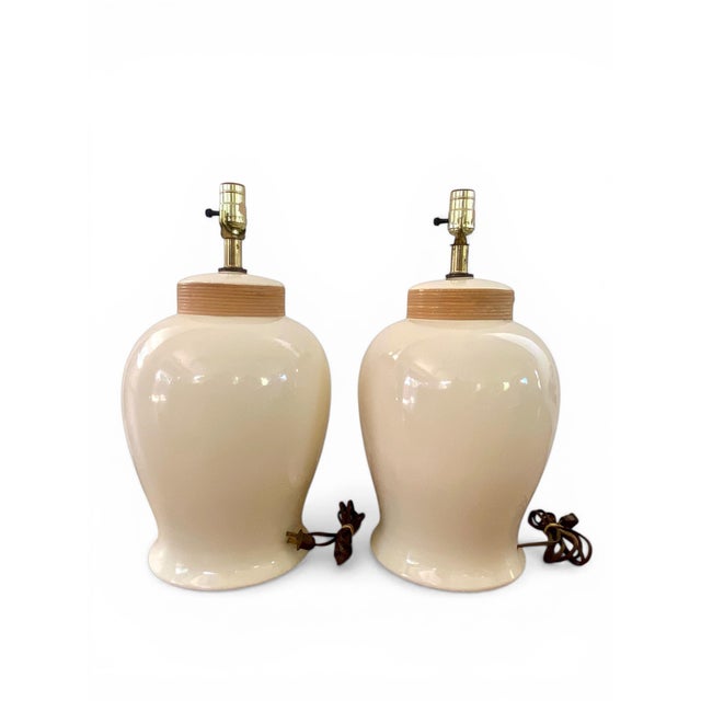 Hollywood Regency Ivory Ceramic & Rattan Ginger Jar Table Lamps - A Pair For Sale - Image 4 of 10
