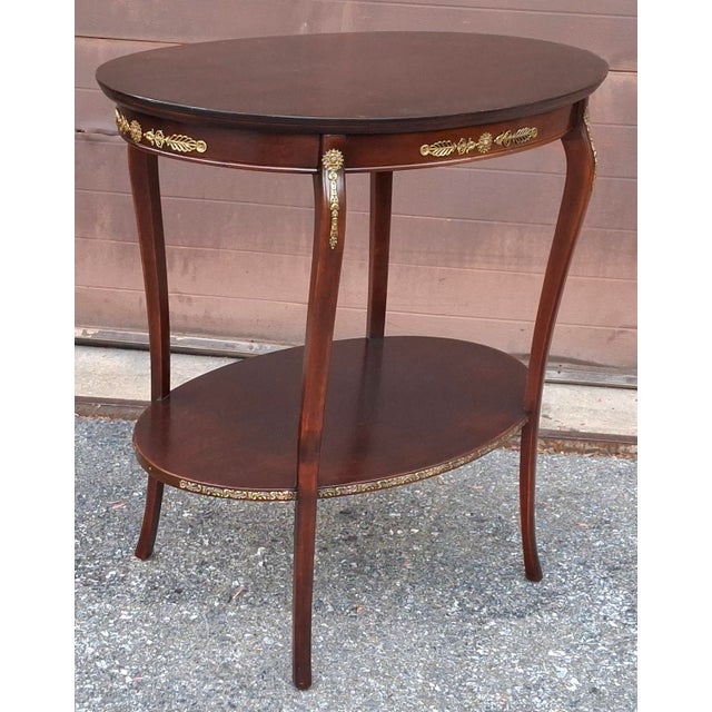 Early 20th C. Refinished French Regency Mahogany Tiered Tea Side Table With Brass Accents For Sale - Image 4 of 13