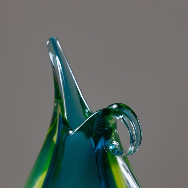 Large vase (height 27 cm) in sommerso glass with shades ranging from blue to green to yellow. The glass is unsigned, but...