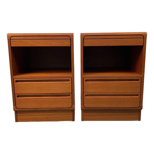 Vintage Danish Modern Teak Nightstands by Nils Jonsson for Torring Mobelfabrik, A Pair For Sale