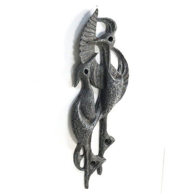 Brutalist Resin Wall Decoration of Cranes from Ars Munda For Sale - Image 4 of 10