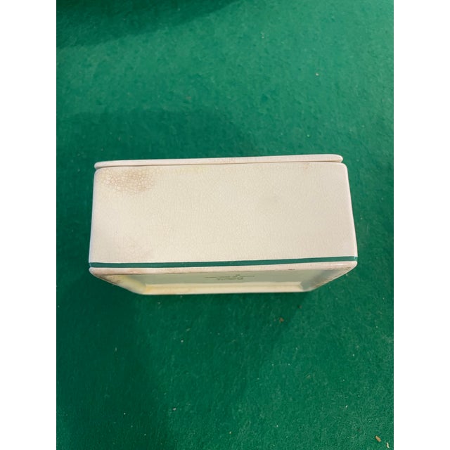 English Plichta Pottery Hunting Trinket Box For Sale - Image 3 of 5