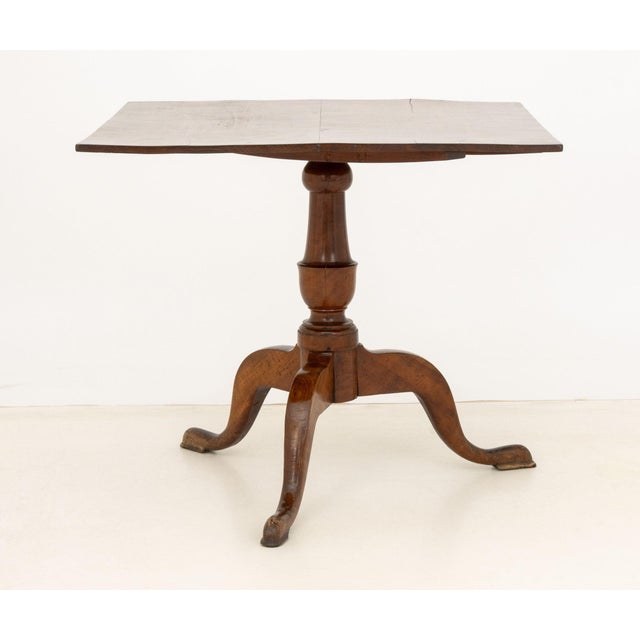 American Walnut Tilt-Top Tripod Table, 19th Century For Sale - Image 4 of 10