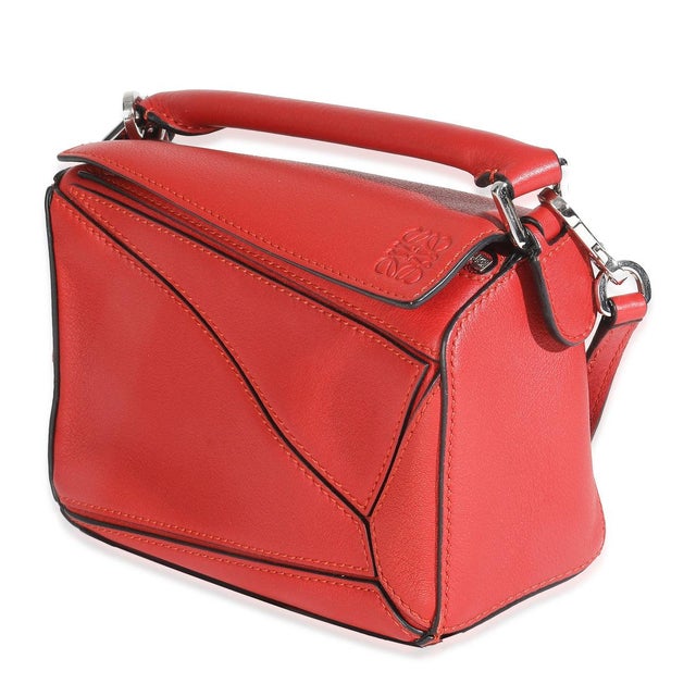 Item #: 148157 Exterior Material: Leather MSRP: 2,850 Interior Material: Fabric Size: Mini Handbag Closure Type: Zip-Top...