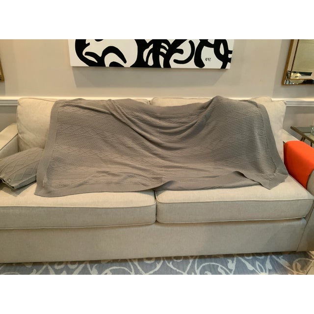 Textile 1980s Custom Gray Cable Knit Cotton Throw & Lumbar Pillow Set- 2 Pieces For Sale - Image 7 of 13