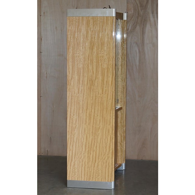 Burr, Satinwood & Chrome Drinks Display Cabinet from Giorgio Collection For Sale - Image 13 of 15