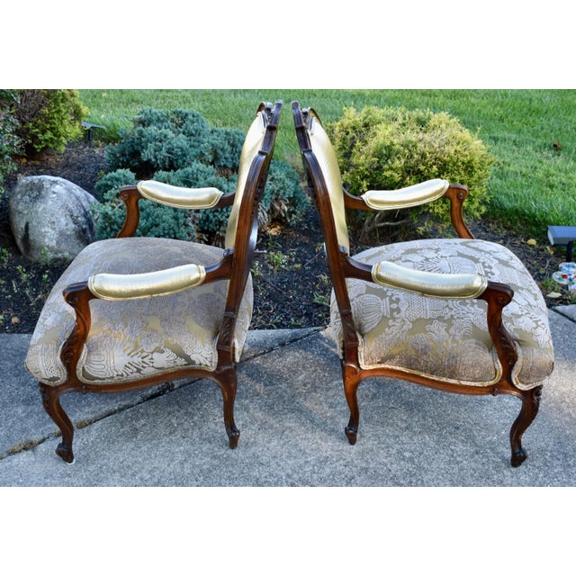 Pair Vtg. French Louis XV Style Carved Walnut Armchairs Gold Damask Chairs For Sale - Image 16 of 18