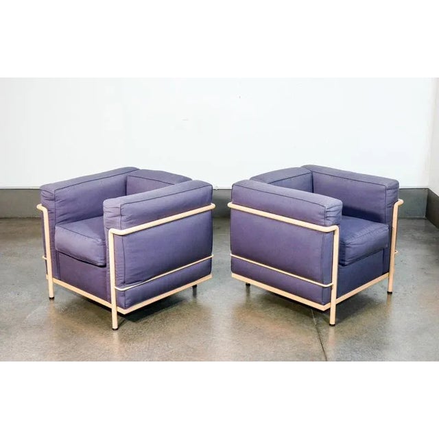 LC2 Armchairs by Le Corbusier for Cassina, Set of 2 For Sale - Image 14 of 18