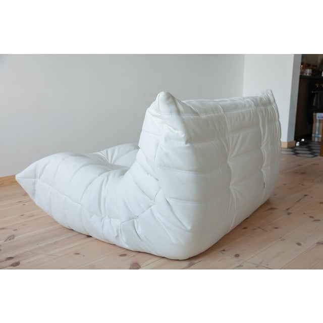 White Togo Two-Seat Sofa in White Leather by Michel Ducaroy for Ligne Roset For Sale - Image 8 of 11