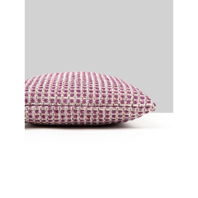 Performance fabric never looked chicer with our Heatherton woven. Featuring 14 fashionable colorways in recycled acrylic...