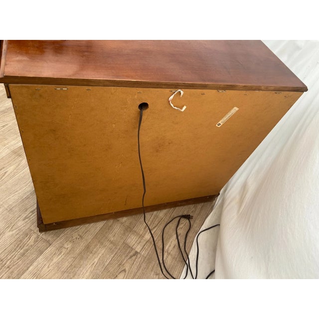 Wood Vintage China Cabinet Curio Display Glass Door, Shelf, Curved Sides, Mirror Back For Sale - Image 7 of 14