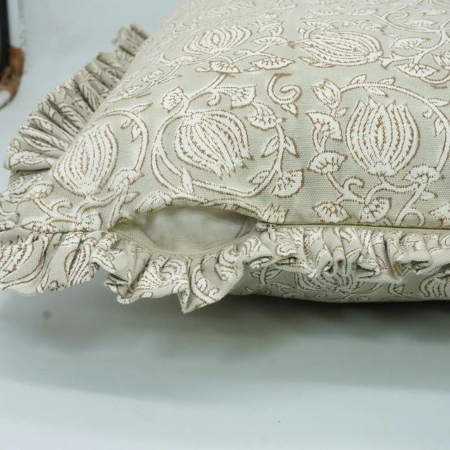 Fabdivine Artisan Block Print Throw Frill Pillow Cover Green 14x20 Inch Thick Cotton White- 6 Kamal For Sale - Image 4 of 5