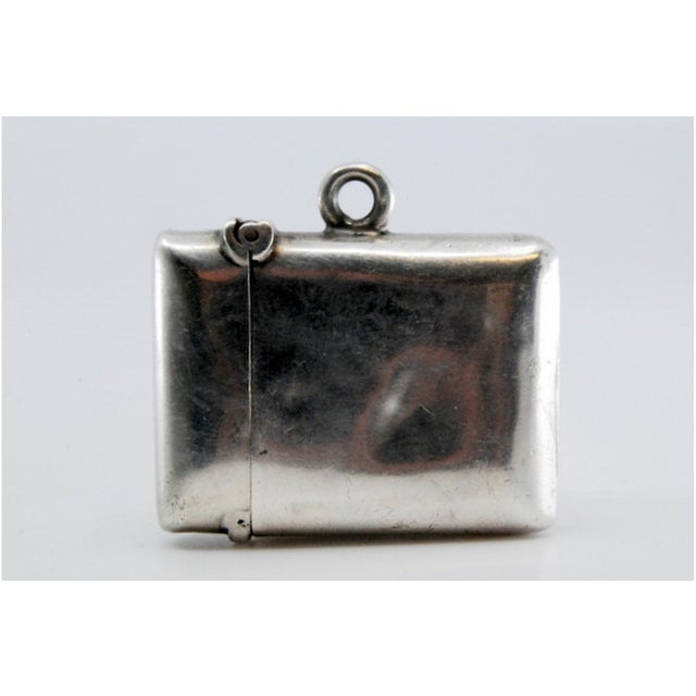 Silver Plain Silver Matchbox with Hinged Lid For Sale - Image 8 of 11