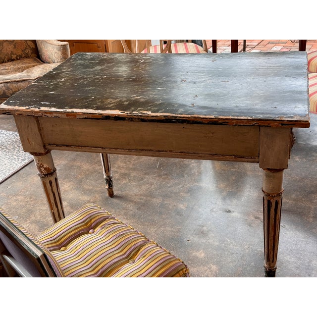 Early 19th Century Italian Painted Parcel Gilt Console With Fluted Legs For Sale - Image 13 of 15