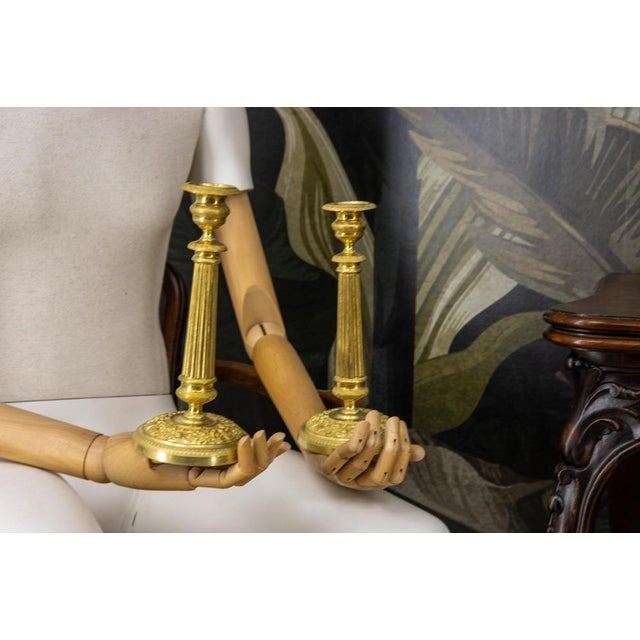 1920s Antique French Brass Candlesticks with Floral Motifs, 1920s, Set of 2 For Sale - Image 5 of 18