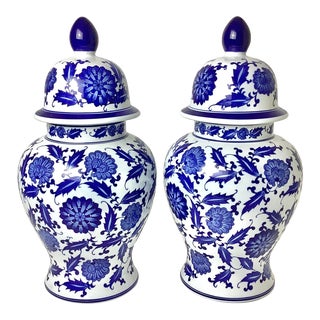 Pair Vintage Blue and White Bombay Ginger Jars For Sale