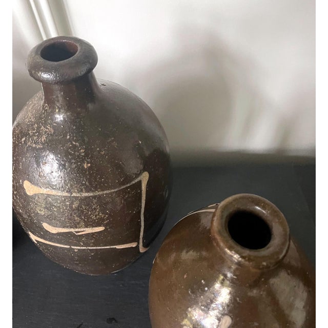 Collection of Four Japanese Tanba Tokkuri Sake Bottles For Sale - Image 12 of 18