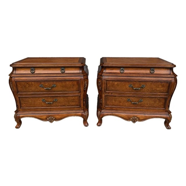 Late 20th Century Pair of Orleans International French-Style Burled Walnut Bombe Nightstands For Sale