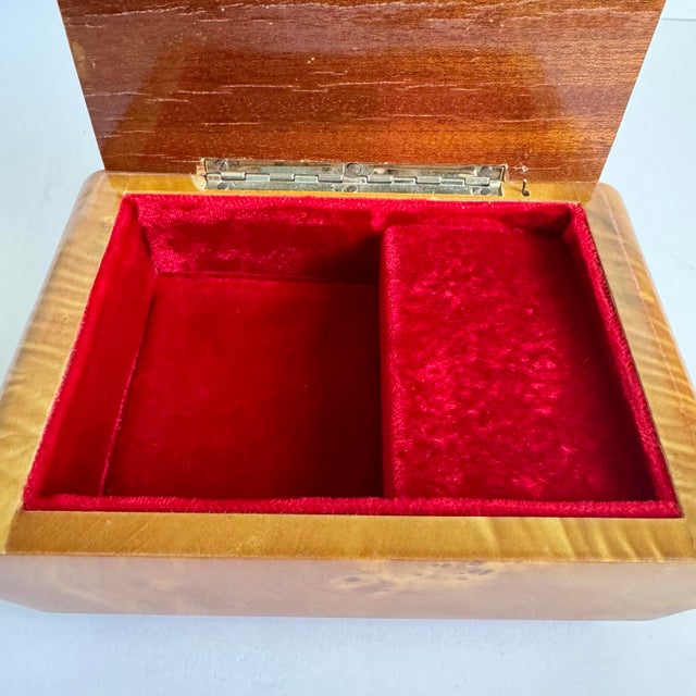 Sorrento Reuge Music Box Italian Burlwood Rose Flower Inlay Swiss Movement For Sale - Image 11 of 12