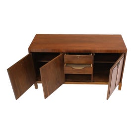 Example of Lane Furniture Dressers and Chests of Drawers