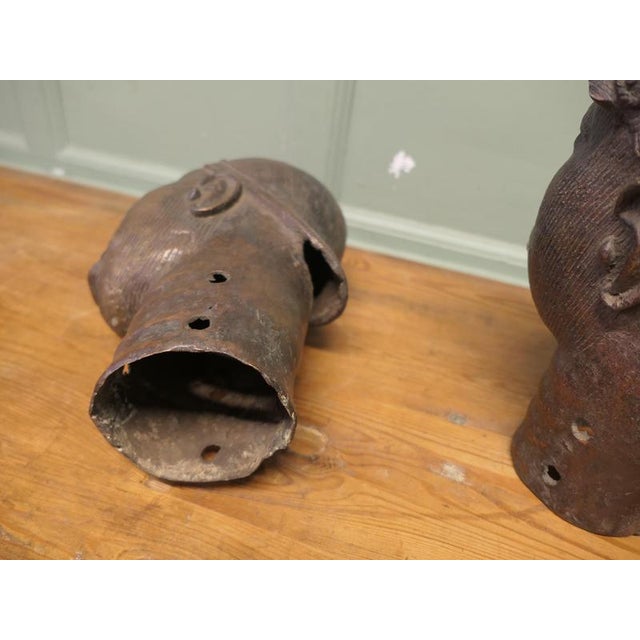 Benin Heads Lost-Wax Casting, 1950, Bronze, Set of 2 For Sale - Image 6 of 7