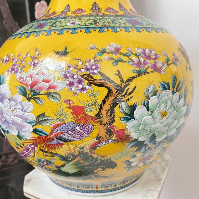 1980s 1980s yellow temple vase // Chinoiserie // yellow ceramic vase // floral vase // birds and flowers // enamel // oversized vase For Sale - Image 5 of 10