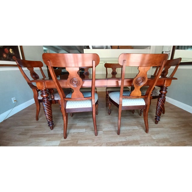 Ethan Allen British Classics Livingston Dining Table and Chairs 9