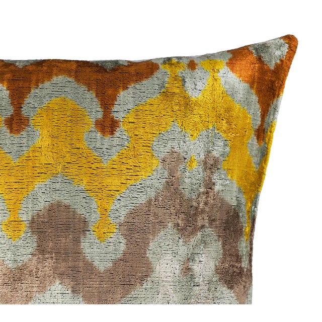River Silk Velvet Ikat Throw Pillow Cover, 20 X 20 For Sale In Miami - Image 6 of 6