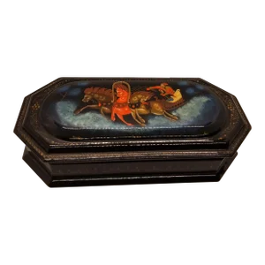 Vintage Handpainted Lacquer Wooden Russian Decorated Trinket Box