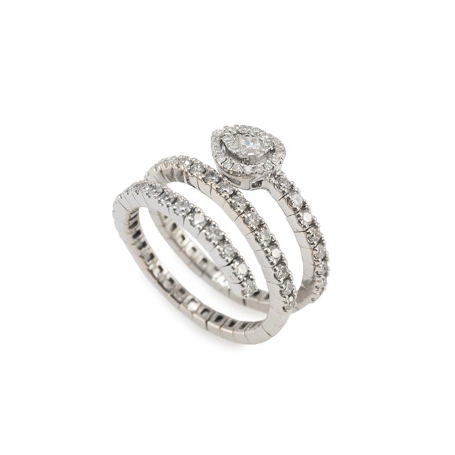 Modern 18k White Gold 1.07ct Diamond Spiral Wrap Pear Halo Flexible Band Ring, Size 7.5 For Sale - Image 3 of 8