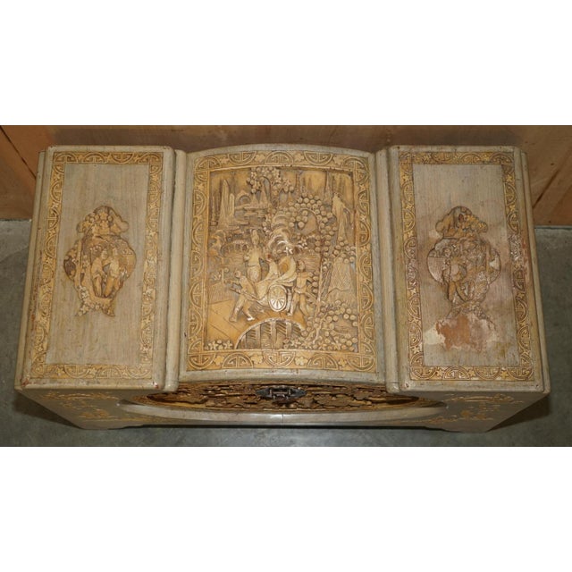 Antique Chinese Export Heavily Carved Camphor Wood Linen Toy Chest, 1920s For Sale - Image 6 of 18
