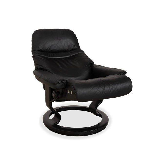 Dark Grey Leather Stressless Sunrise Recliner with Manual Function For Sale - Image 4 of 18