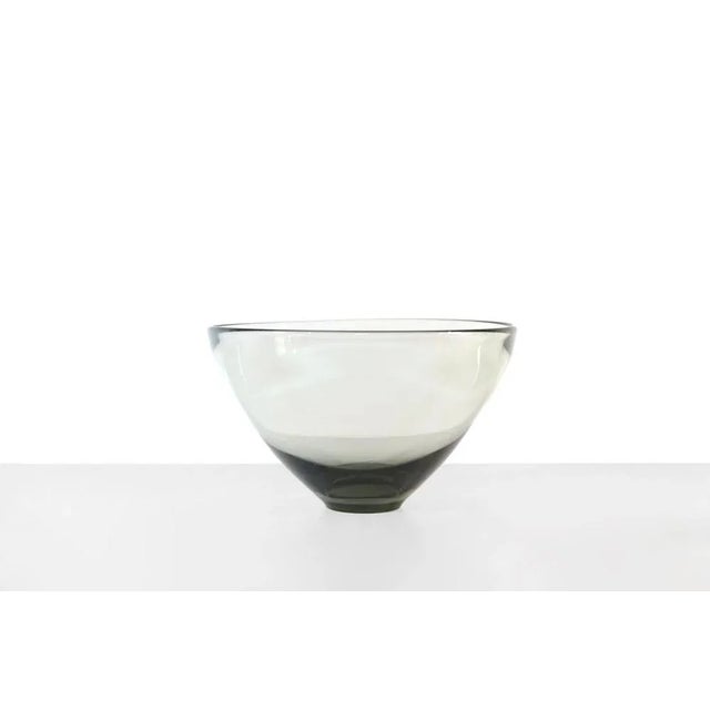 Smoke Glass Model 18504 Bowl by Per Lütken for Holmegaard, 1960s For Sale - Image 6 of 6