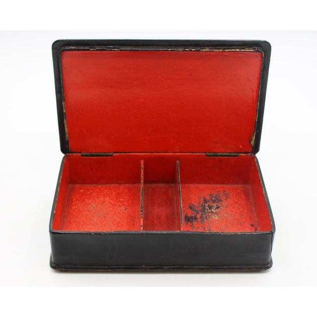 Late 19th Century Circa 1870 Japanese Meiji Era Lacquer & Papier Mache Box For Sale - Image 5 of 8
