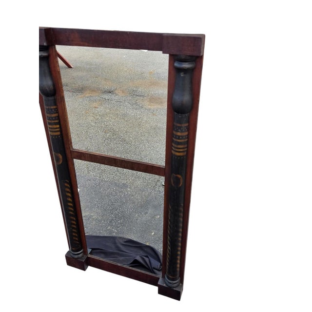 19th Century American Federal Walnut Hand Painted Shaving Mirror. For Sale - Image 4 of 13