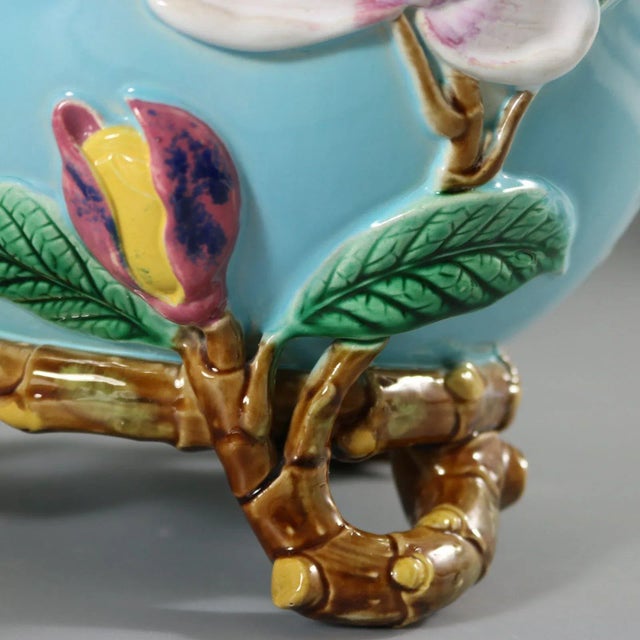 George Jones Majolica Magnolia Cache Pot For Sale - Image 9 of 11