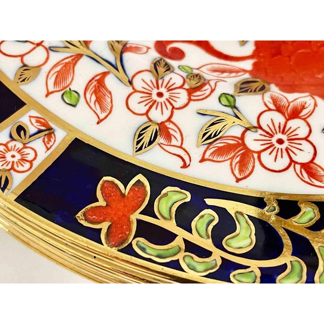 Royal Crown Derby Porcelain Antique Imari Plates • Set of Five Dinner Plates For Sale - Image 4 of 12