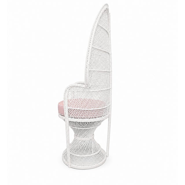 Mid 20th Century Vintage White Peacock Chair With Pink Cushion For Sale - Image 5 of 7