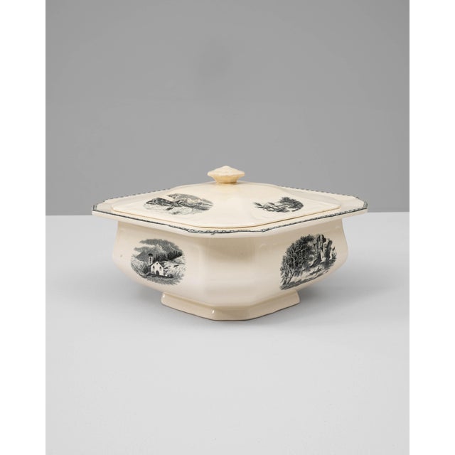 Traditional 20th Century Dutch Special Edition Porcelain Tureen with Lid For Sale - Image 3 of 18