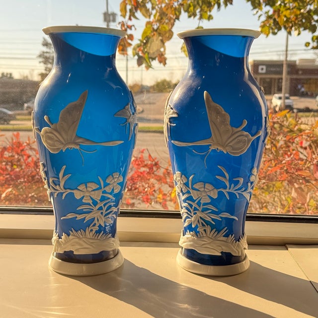 Chinese Peking (Beijing) Glass Vases, Pair For Sale - Image 14 of 14