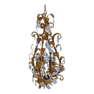 Mid-Century Modern Style 1950s Metal Old European Gilt Ligth Tole Chandelier With Crystals Art Candelabra in Antique Gold Finish