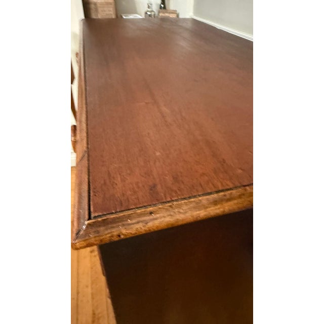 Mid 19th Century 19th Century English Mahogany Chest of Drawers With Inlay For Sale - Image 5 of 14